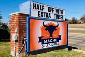 fort worth storage sign for macho self storage
