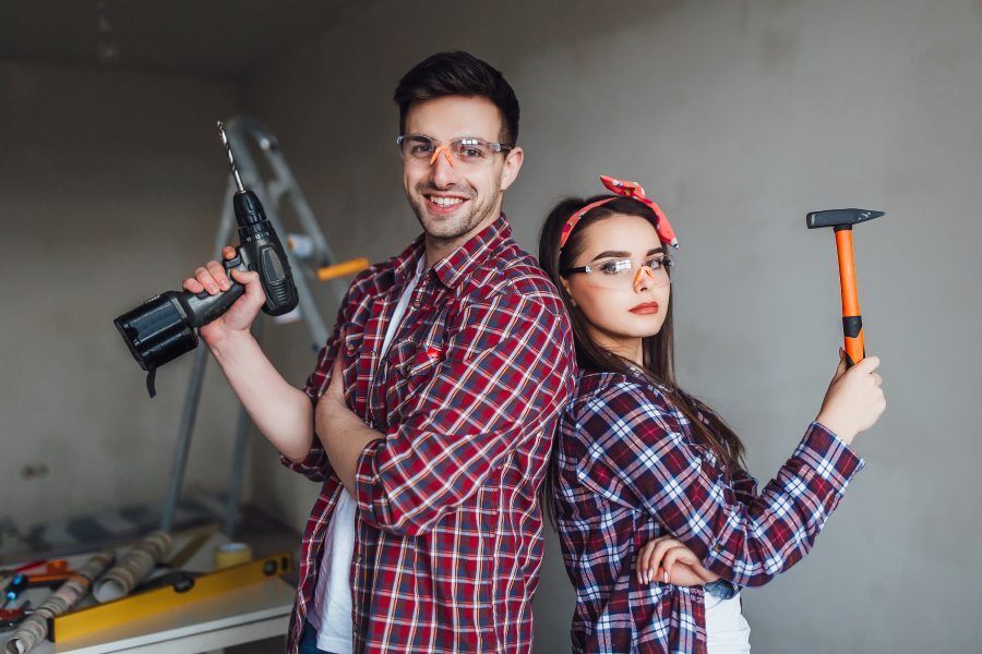 couple using self storage for diy projects